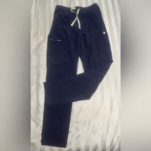 Figs Women's Dark Blue Cargo Pants/ medical scrub